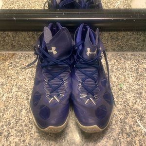 Under armour shoe dark blue size 12